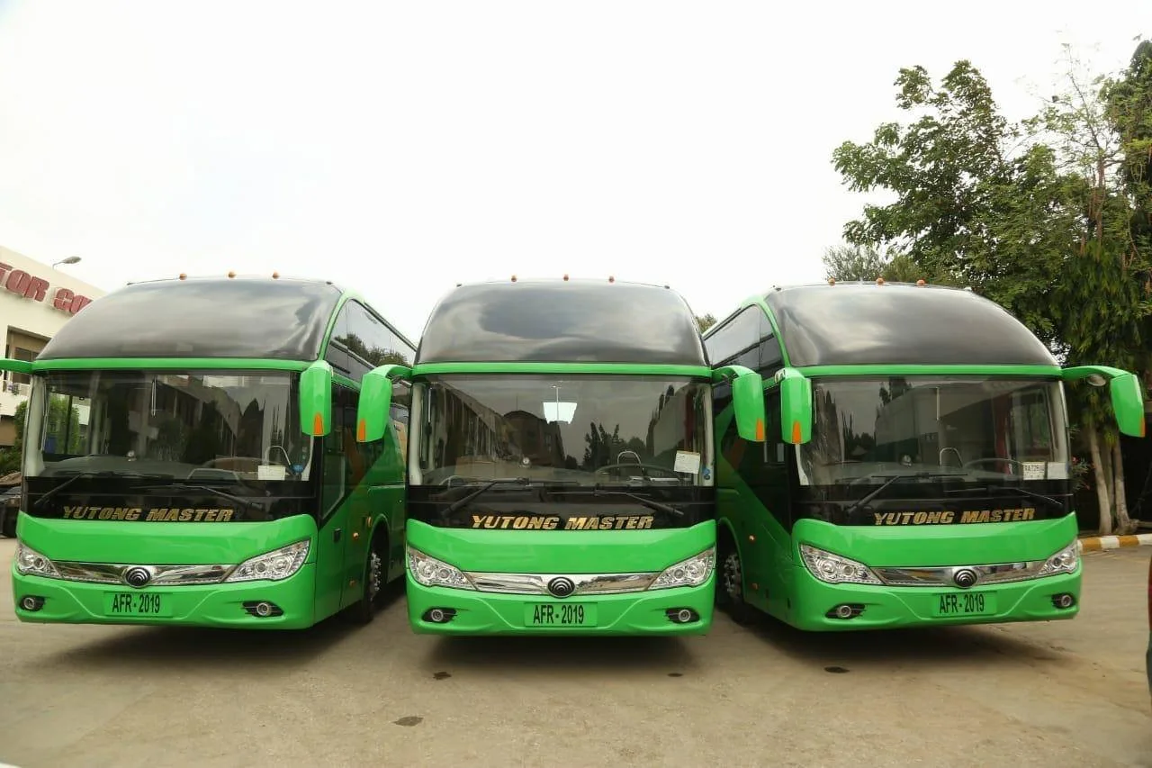 Kainat Travels bus — photo 2