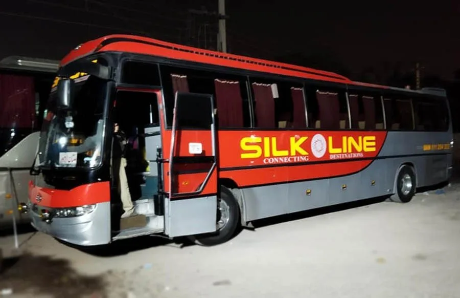 Silk Line bus — photo 2